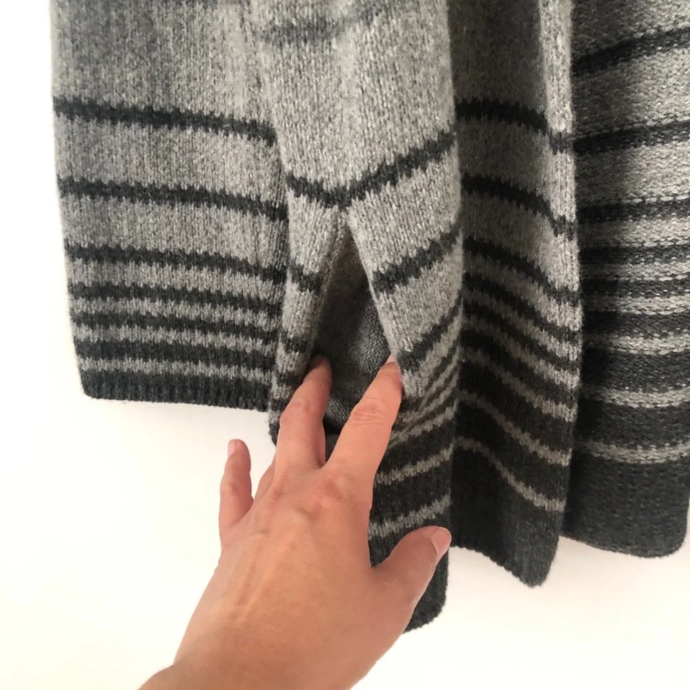 J Jill Wool Modal Blend Women's Gray Striped Long Open Front Cardigan Pockets L
